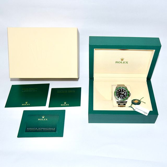 Rolex Submariner Starbucks Image 5